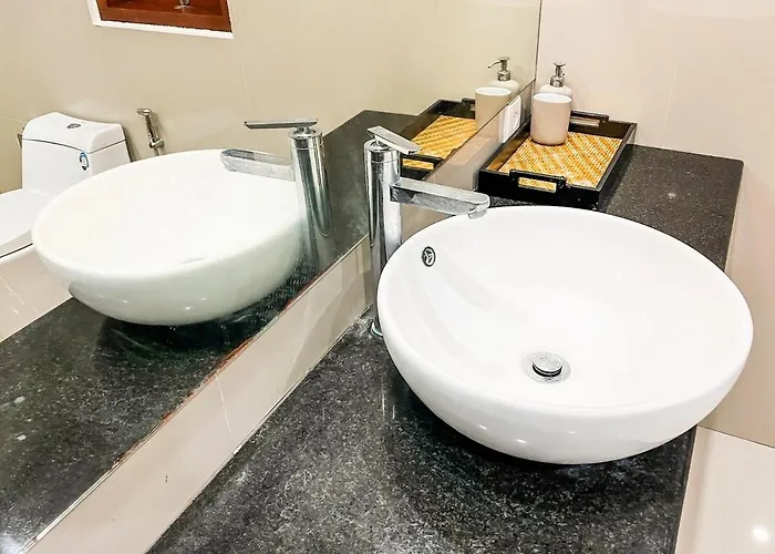 Stylish 3br Pool 5 Min To アパート