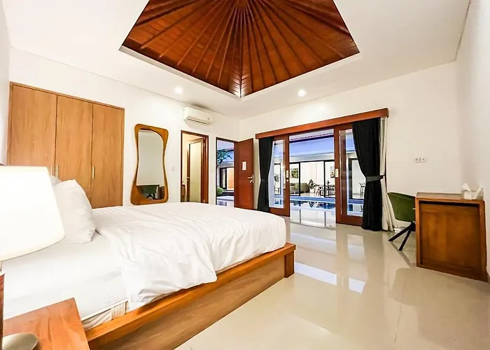 Stylish 3br Pool 5 Min To *