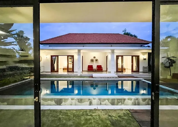 Stylish 3br Pool 5 Min To